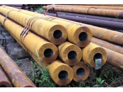 江蘇大口徑超厚壁無(wú)縫鋼管現(xiàn)貨低價(jià)供應(yīng)公司推薦鑫倉(cāng)管業(yè)-- 南京鑫倉(cāng)管業(yè)有限公司