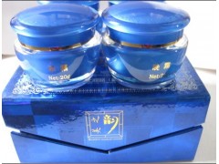 香港美之韻白里透紅四合一-- 廣西南寧市護(hù)膚精品化妝品公司銷售部