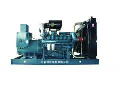 600KW韓國斗山發(fā)電機(jī)組-- 江蘇領(lǐng)馭電機(jī)有限公司