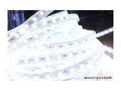 興鴻光LED燈帶超高亮SMD3528貼片78珠-- 中山市古鎮(zhèn)漢的燈控電器廠