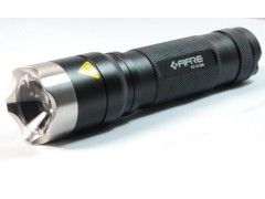 T37調(diào)焦多功能戰(zhàn)術(shù)型手電筒 led強光手電筒-- 廣州生活旅途光電科技有限公司