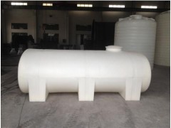 塑料水箱，鋼襯塑儲罐，PE儲罐，水箱，加藥箱-- 河南春來旺實業(yè)有限公司