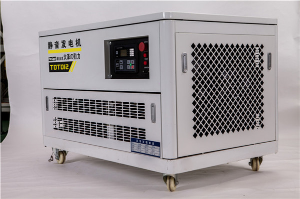 無刷靜音12kw汽油發(fā)電機組廠家-- 上海豹羅實業(yè)有限公司