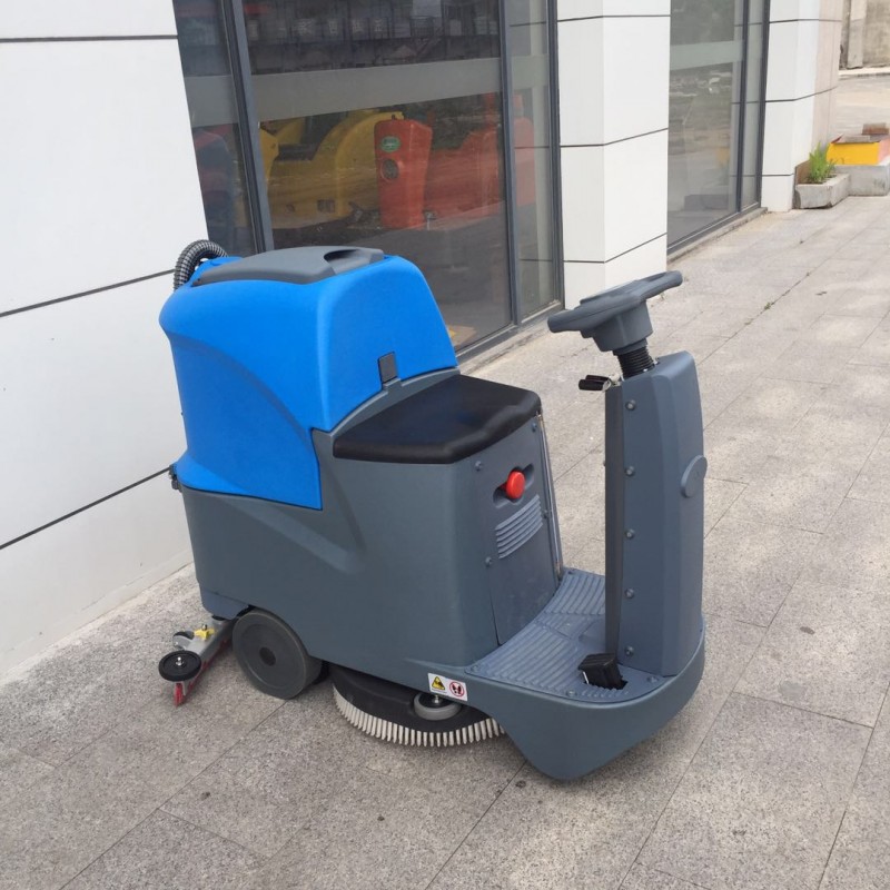 工業用電動座駕洗地機750型環氧地坪地下車庫車間清洗車-- 山東豪沃工程機械有限公司
