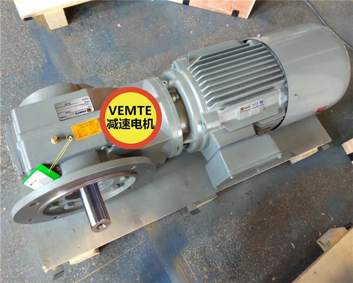 KF167AQA180M4直角減速機(jī),90kw電機(jī)立式減速機(jī)-- 上海更星精密機(jī)電有限公司