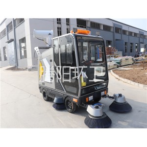 TY-2300型電動(dòng)駕駛式掃地車